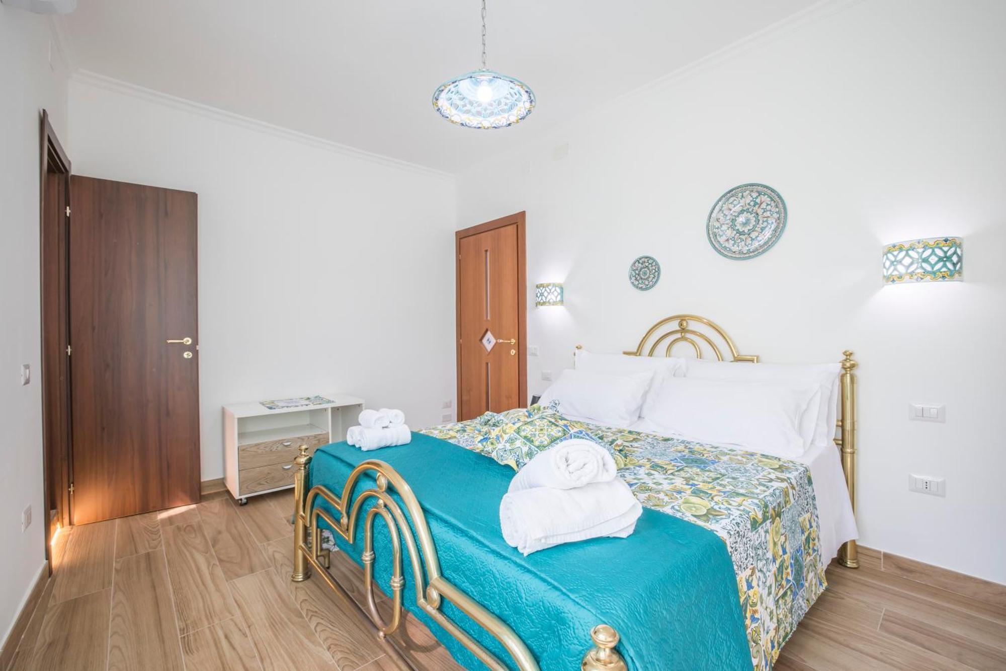 Casa Ferrigno Lägenhet Vietri Exteriör bild