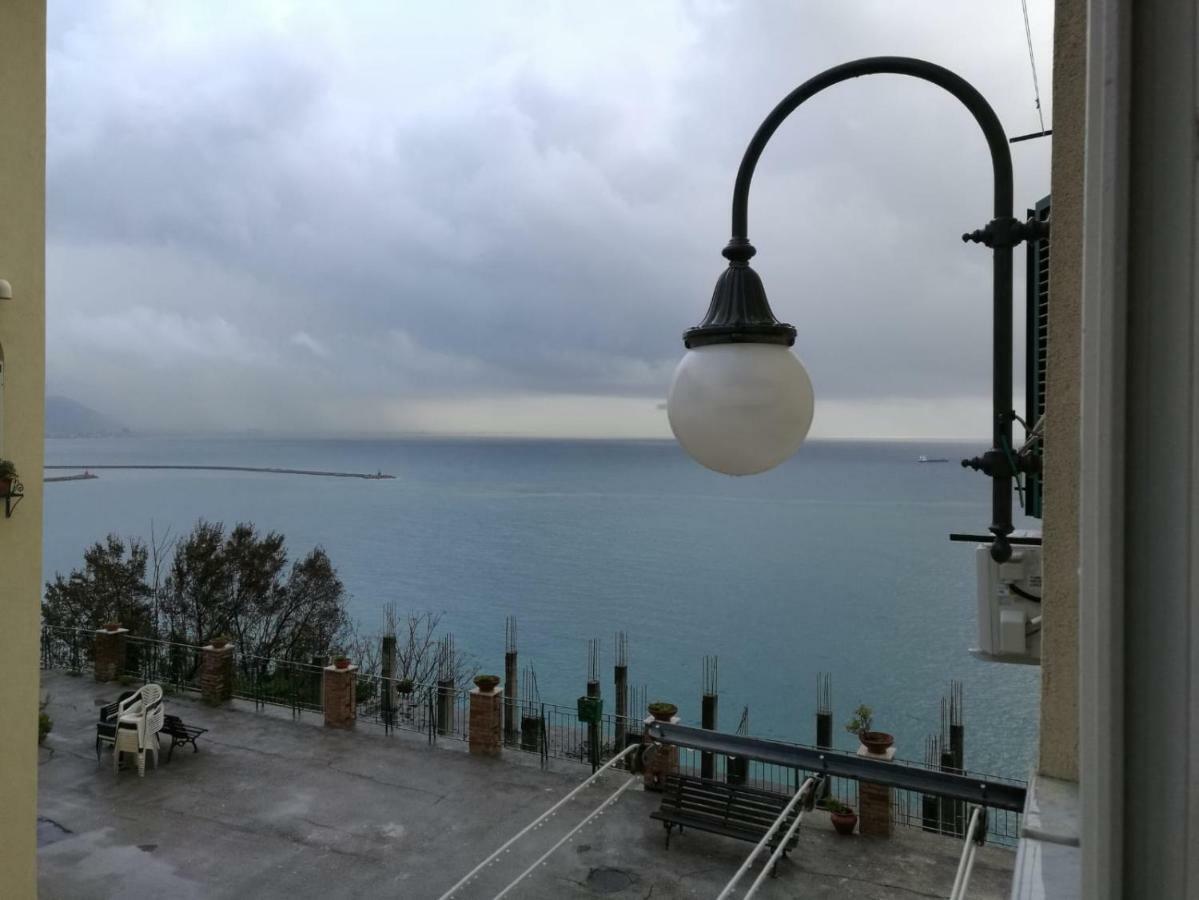 Casa Ferrigno Lägenhet Vietri Exteriör bild